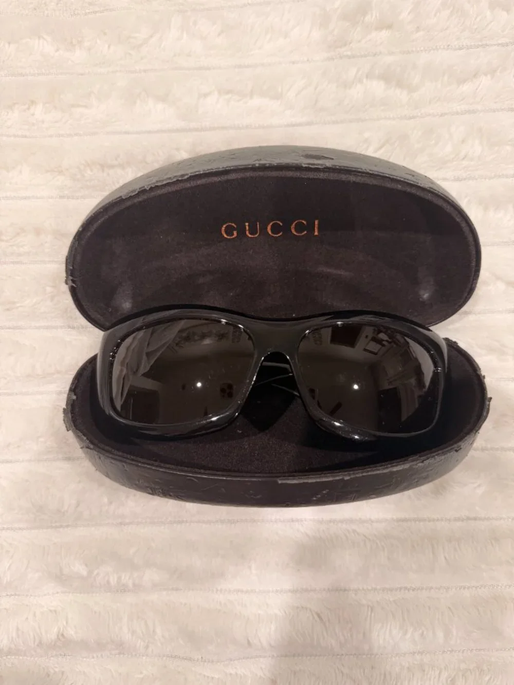 Gucci Black Oversized Rectangular Sunglasses